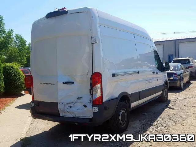 1FTYR2XM9JKA30360_4.webp