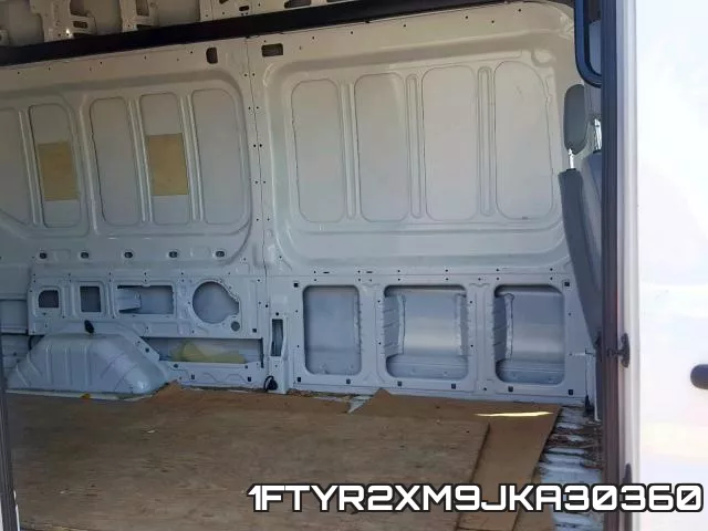 1FTYR2XM9JKA30360_6.webp