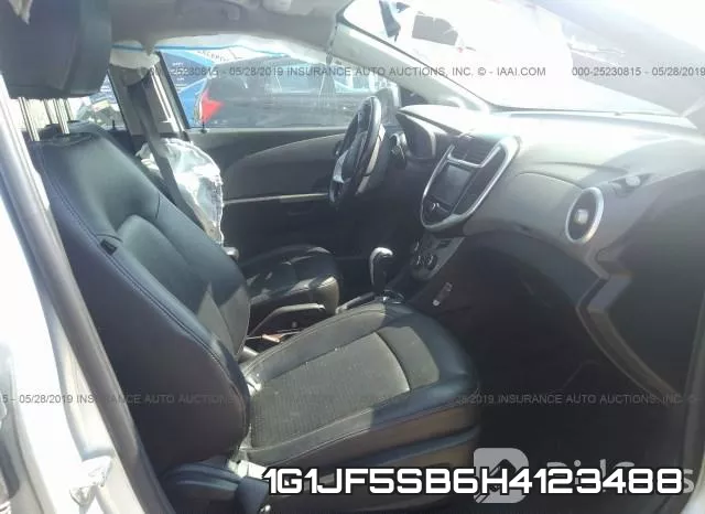 1G1JF5SB6H4123488_5.webp