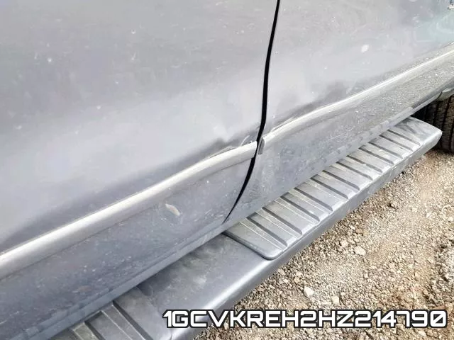1GCVKREH2HZ214790_9.webp