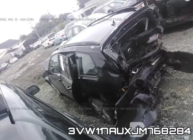 3VW117AUXJM768284_3.webp
