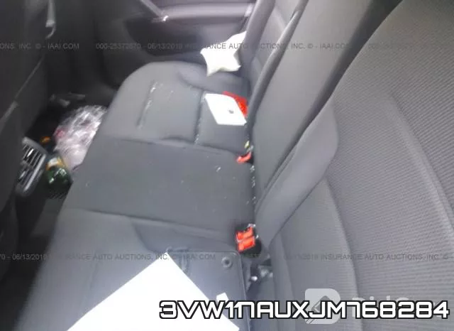 3VW117AUXJM768284_8.webp