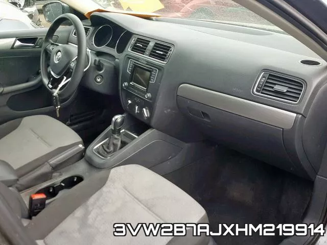 3VW2B7AJXHM219914