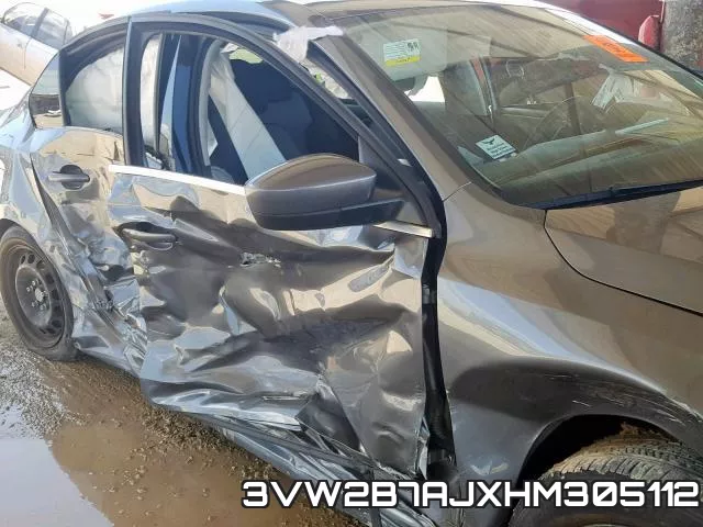3VW2B7AJXHM305112