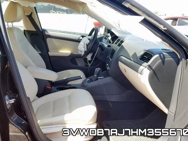 3VWDB7AJ7HM355670