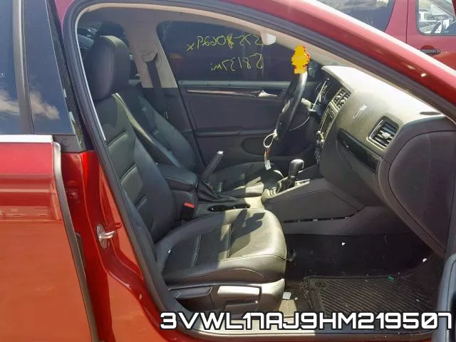 3VWL17AJ9HM219507_5.webp