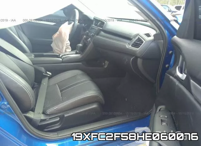 19XFC2F58HE060076_5.webp