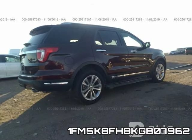 1FM5K8FH8KGB07962_4.webp