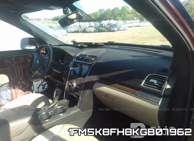 1FM5K8FH8KGB07962_5.webp