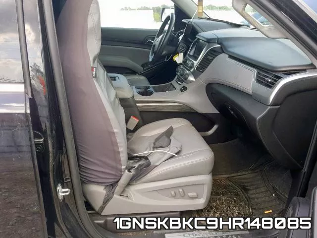 1GNSKBKC9HR148085_5.webp