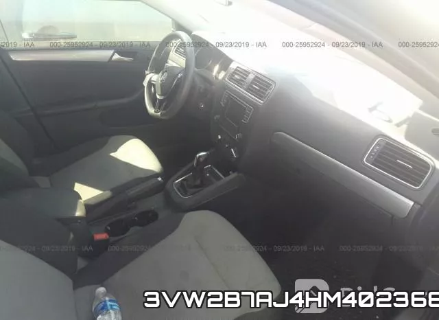 3VW2B7AJ4HM402368_5.webp