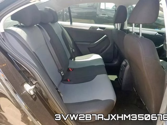 3VW2B7AJXHM350678_6.webp