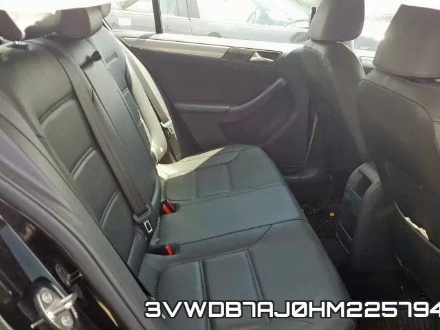 3VWDB7AJ0HM225794