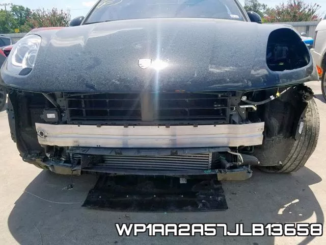 WP1AA2A57JLB13658_9.webp