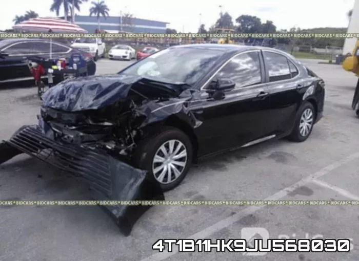 4T1B11HK9JU568030_2.webp