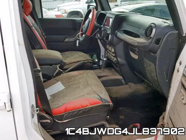 1C4BJWDG4JL837902_5.webp