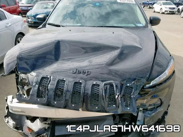 1C4PJLAS7HW641698_7.webp