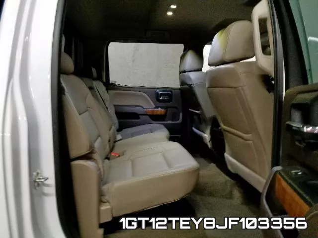 1GT12TEY8JF103356_6.webp
