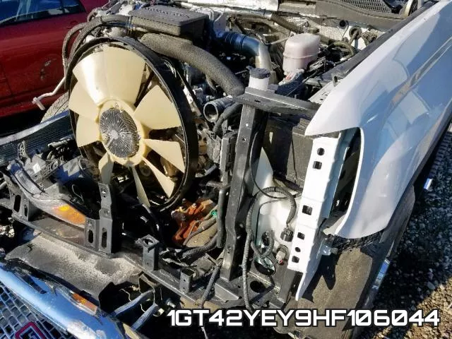 1GT42YEY9HF106044_9.webp