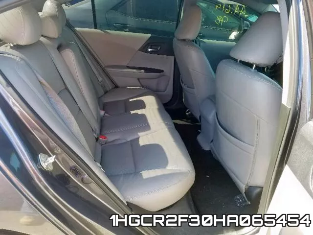 1HGCR2F30HA065454_6.webp
