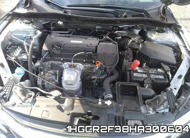 1HGCR2F38HA300604_10.webp