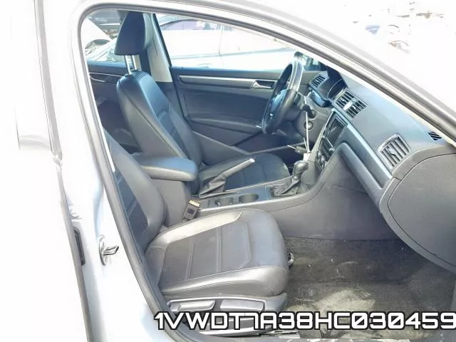 1VWDT7A38HC030459