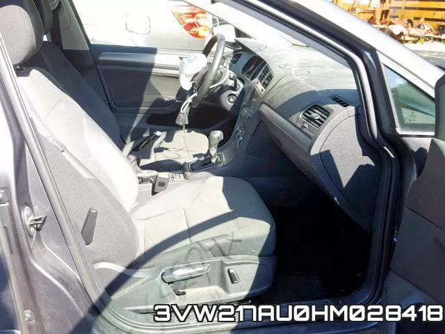 3VW217AU0HM028418_5.webp