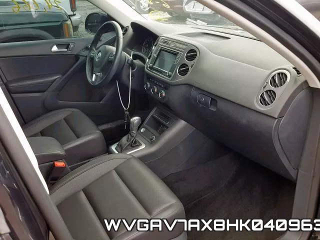 WVGAV7AX8HK040963_5.webp