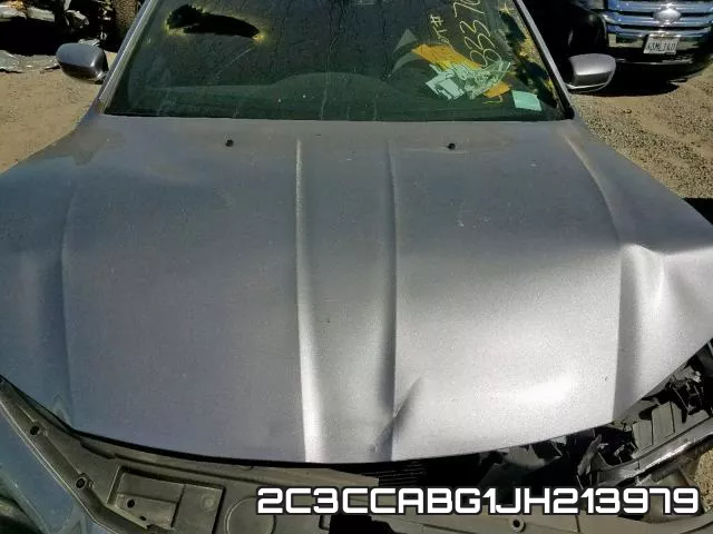 2C3CCABG1JH213979_7.webp
