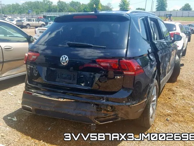 3VV5B7AX3JM002698_4.webp