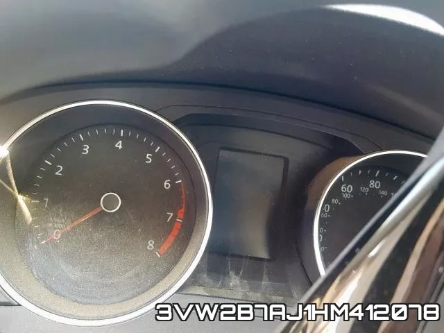 3VW2B7AJ1HM412078_8.webp