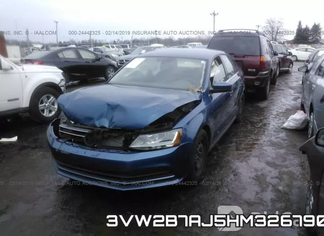 3VW2B7AJ5HM326790_2.webp