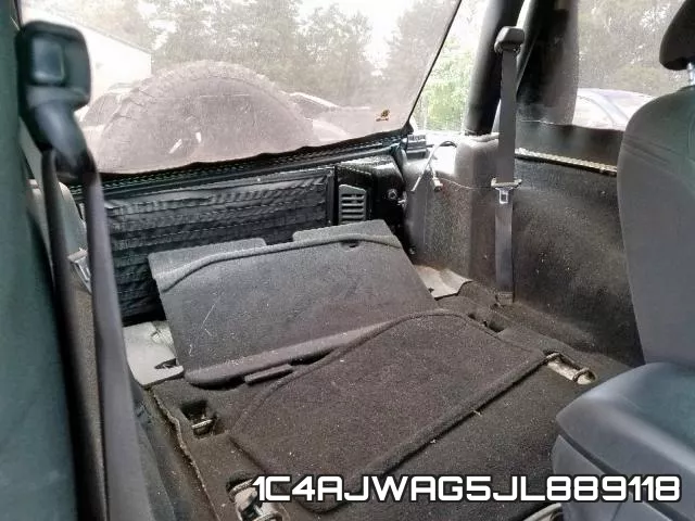 1C4AJWAG5JL889118_6.webp