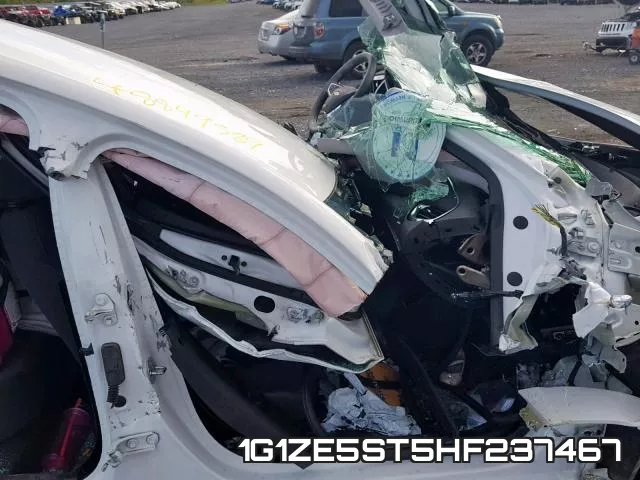 1G1ZE5ST5HF237467