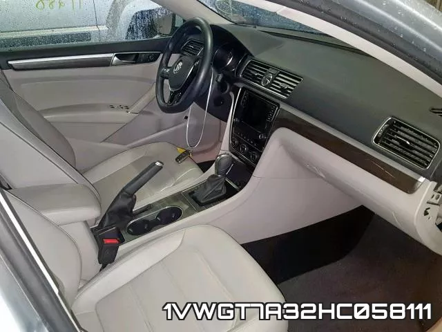 1VWGT7A32HC058111_5.webp