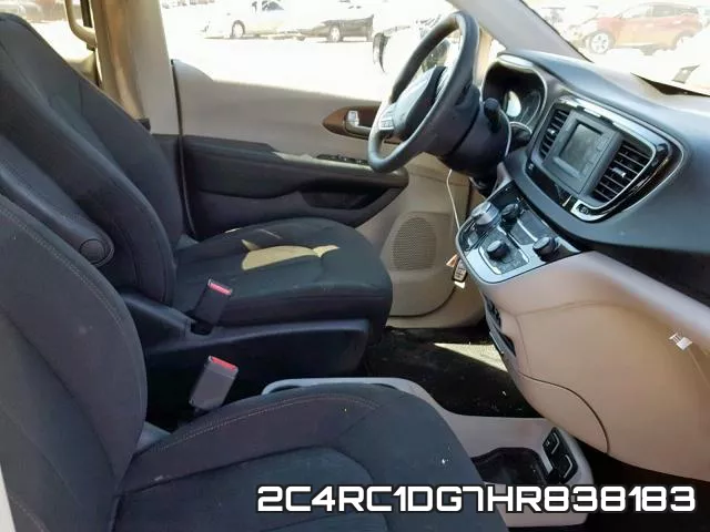 2C4RC1DG7HR838183_5.webp