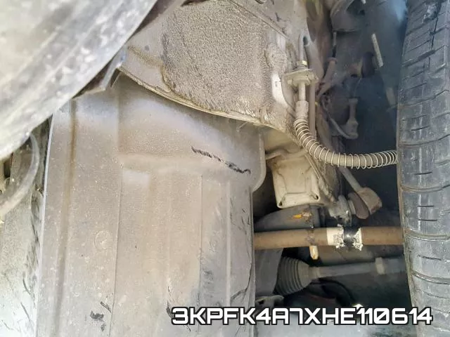 3KPFK4A7XHE110614_9.webp
