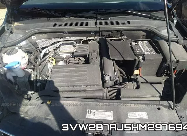 3VW2B7AJ5HM297694_10.webp