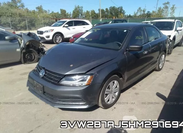 3VW2B7AJ5HM297694_2.webp