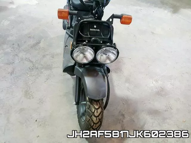JH2AF5817JK602386_10.webp