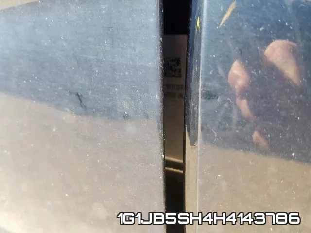1G1JB5SH4H4143786_10.webp