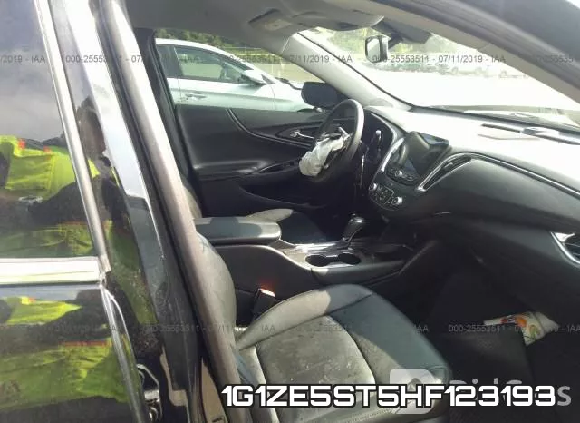 1G1ZE5ST5HF123193_5.webp