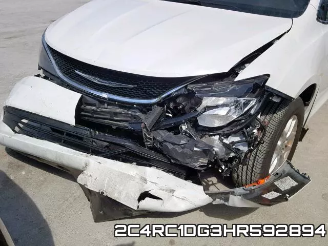 2C4RC1DG3HR592894_9.webp