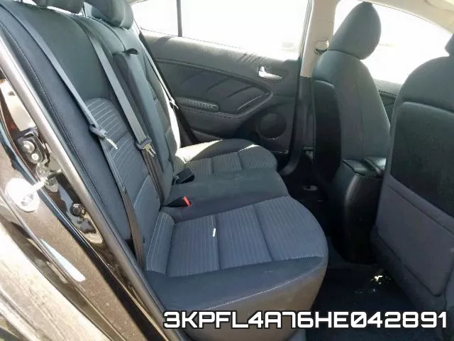 3KPFL4A76HE042891_6.webp