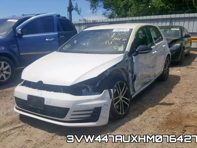 3VW447AUXHM076427_2.webp