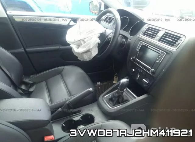 3VWDB7AJ2HM411921_5.webp