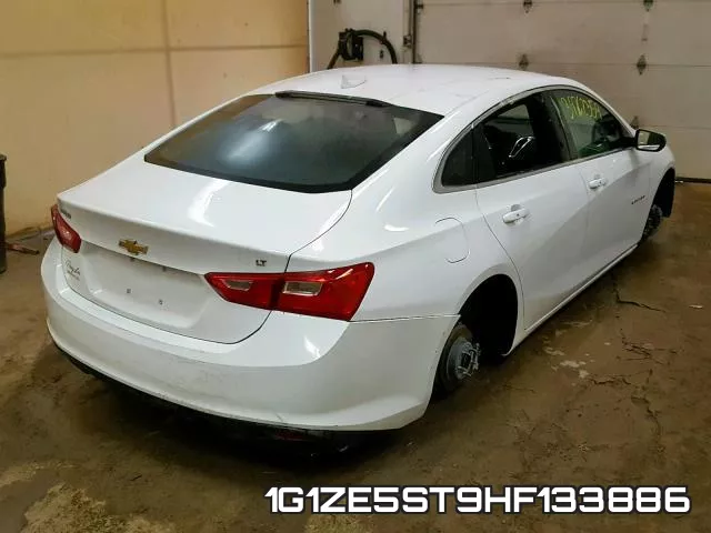 1G1ZE5ST9HF133886_4.webp