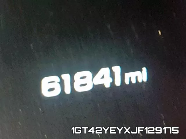1GT42YEYXJF129175_8.webp
