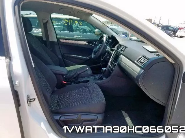 1VWAT7A30HC066052_5.webp
