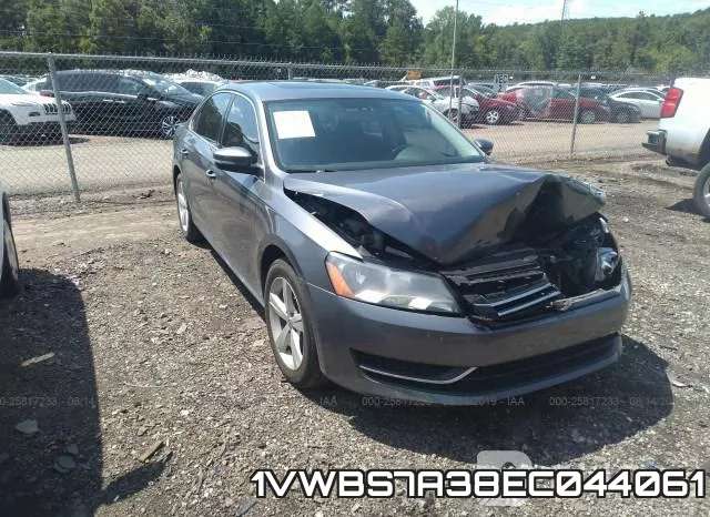 1VWBS7A38EC044061
